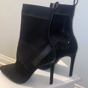 Sexy Stiletto Crystalized high heel Booties 🖤